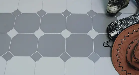Background tile, Effect unicolor, Color grey, Glazed porcelain stoneware, 15x15 cm, Finish antislip